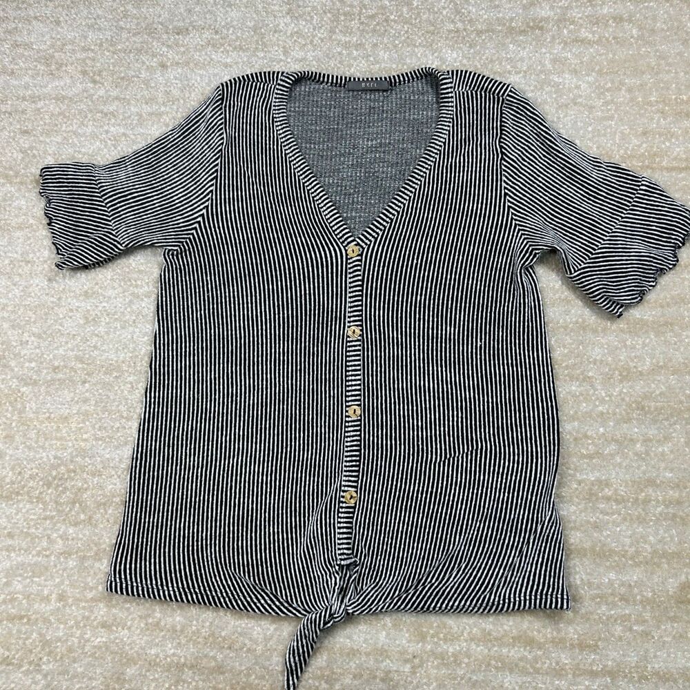 Gyft Top Womens M Black White Striped V-Neck Button Tie Front Short Sleeve